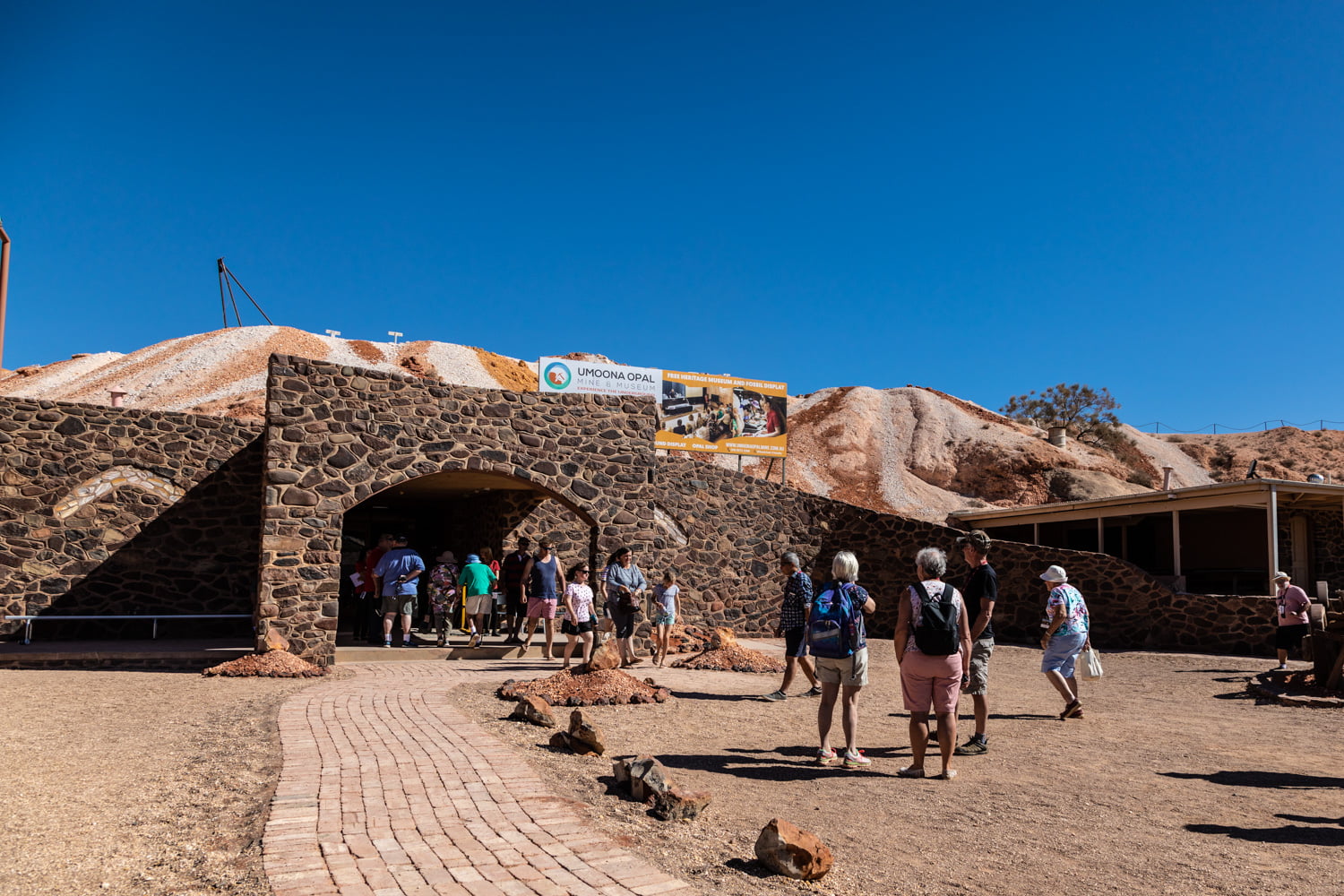 tours to coober pedy
